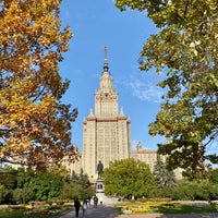 Photo taken at Площадь М. В. Ломоносова by Alexey N. on 9/27/2020