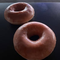 Photo taken at Krispy Kreme by Ronamedo N. on 3/14/2023