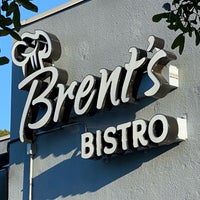 Photo taken at Brent&amp;#39;s Bistro by Lee T. on 5/18/2022