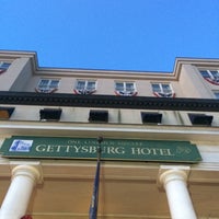 Das Foto wurde bei Gettysburg Hotel von Garrett S. am 11/27/2016 aufgenommen