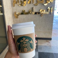 Foto tomada en Starbucks  por 🩵 el 10/26/2023