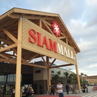 รูปภาพถ่ายที่ Siam Mall โดย Olga เมื่อ 5/23/2015