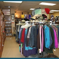 Photo taken at S.A.R.A.&amp;#39;s Treasures Gift &amp;amp; Thrift Store by S.A.R.A.&amp;#39;s T. on 7/17/2013