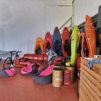 Photo taken at Fröccs Rafting Klub by Ian James R. on 9/6/2022