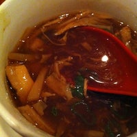 Photo prise au Precious Chinese Cuisine par RonDee K. le11/11/2012