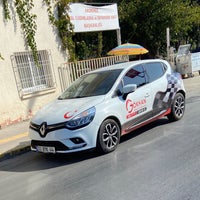 Das Foto wurde bei Gökhan Eğitim Kurumları Pozcu (Sürücü Kursları) von Urak U. am 10/19/2020 aufgenommen