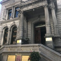 Photo taken at Le Mount Stephen Hôtel by Cynthia on 7/5/2018