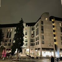 Foto tomada en Hamburg Marriott Hotel  por Daniel W. el 9/27/2022