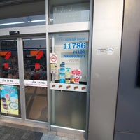 Photo taken at 7-Eleven by Woravit i. on 3/19/2024