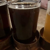 Снимок сделан в Wichita Brewing Company &amp;amp; Pizzeria пользователем Austin B. 1/20/2023