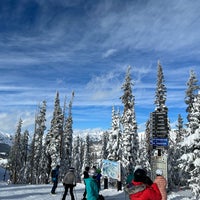 Photo taken at Crested Butte Mountain Resort by Bennet G. on 12/29/2021