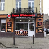 Photo taken at Snack Wielemans by Fahd S. on 1/22/2018