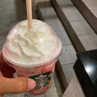 Photo taken at Starbucks by 🌋 中. on 5/27/2023