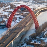 Photo taken at Zhivopisny Bridge by Андрей Г. on 3/25/2015