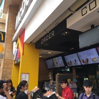 Photo taken at McDonald&amp;#39;s &amp;amp; McCafé by Kengo M. on 9/16/2018