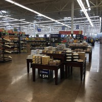Photo taken at Walmart Supercenter by Kengo M. on 9/9/2019