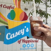 Photo taken at Casey&amp;#39;s New Orleans Snowballs by Mike M. on 8/24/2021