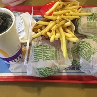 Photo taken at McDonald&amp;#39;s by Карина С. on 12/29/2016