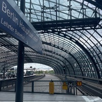 Photo taken at Gleis 15/16 (S-Bahn) by ˈakiːm S. on 7/26/2023