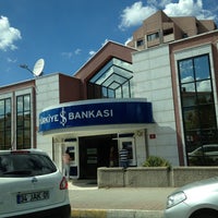 Photo taken at Türkiye İş Bankası by Sureyya U. on 9/4/2013