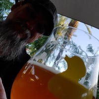 Photo taken at Mad Duck Craft Brewery by Rick C. on 5/8/2021