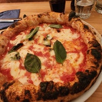 11/27/2023 tarihinde Mrym K.ziyaretçi tarafından nNea Pizza'de çekilen fotoğraf