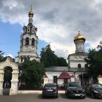 Photo taken at Храм Илии Пророка (Воздвижения Креста Господня) в Черкизове by Jan N. on 6/13/2021