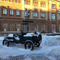 Photo taken at Автомобиль-победитель ралли Пекин-Париж 1907 by Jan N. on 12/18/2020