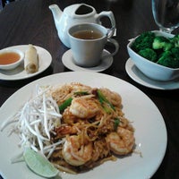 Photo taken at Sanphan Thai Cuisine by Yetta B. on 11/3/2013