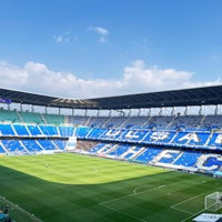 Photo taken at Ulsan Munsu Football Stadium by hw on 10/23/2022