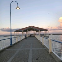 Photo taken at Redcliffe Pier by Breezer .. on 4/8/2021