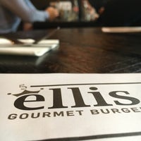 Photo taken at Ellis Gourmet Burger by Cris J. on 11/5/2016