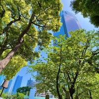 Photo taken at Tokyo Midtown Lawn Square by が.rr on 5/4/2023