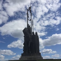 Photo taken at Холм у монумента в память о Ледовом Побоище by Галина К. on 5/5/2016