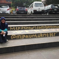 Photo taken at Fakultas Matematika dan Ilmu Pengetahuan Alam (MIPA) by Amrina R. on 5/10/2014