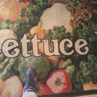 3/17/2016에 Kevin C.님이 The Lettuce Inn and A Juicing Revelation에서 찍은 사진