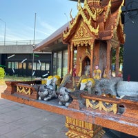 6/23/2020 tarihinde Olga B.ziyaretçi tarafından Nakhon Thai Restaurant'de çekilen fotoğraf