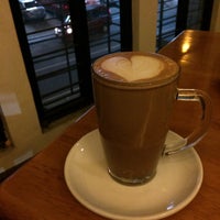 2/12/2015 tarihinde Maje C.ziyaretçi tarafından Kaffe Caffe'de çekilen fotoğraf