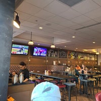 Foto scattata a Twin Cities 400 Tavern da Wyman O. il 9/28/2021