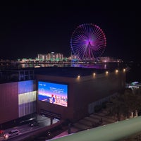 Photo taken at Hilton Dubai Jumeirah by Rahaf. on 1/14/2024
