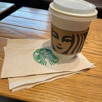 Photo taken at Starbucks by Ernesto N. on 10/21/2023