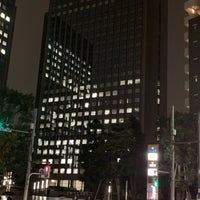 Photo taken at Tokyo Sumitomo Twin Building East by 博紀 (Hiroki) 中. on 12/7/2021