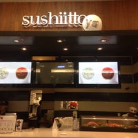 Photo taken at Sushi Itto by Ney L. on 3/5/2015