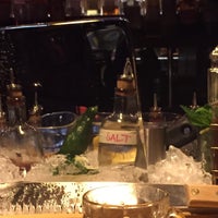 Foto tirada no(a) The Cocktail Trading Co por May W. em 2/21/2015