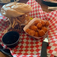 10/17/2018にGadget G.がKickstand Burgers -n- Barで撮った写真