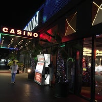 Foto tirada no(a) Platinum Casino &amp;amp; Hotel por PBabayiğit B. em 9/16/2016