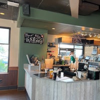 Photo taken at Starbucks by Bandr  🇺🇸 🇸🇦 on 9/16/2022