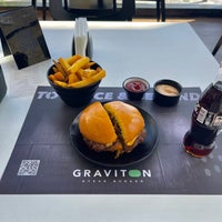 1/8/2024 tarihinde مؤيد✨ 不ziyaretçi tarafından Graviton Steak Burger'de çekilen fotoğraf