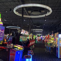 Photo taken at Dave &amp;amp; Buster&amp;#39;s by N on 3/20/2022