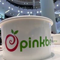 Photo taken at Pinkberry by Adel✈️🇸🇦 on 2/6/2023